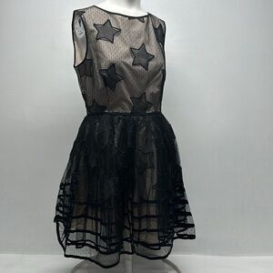 Red Valentino Mini Dress Star Embroidered Lace Tulle Black Nude Size Large *